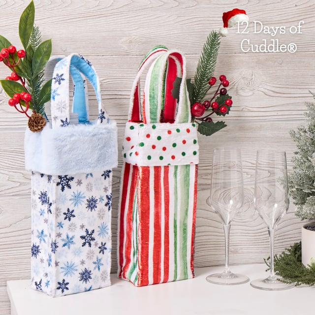 Learn how to make a Cuddle® Wine Bottle Bag