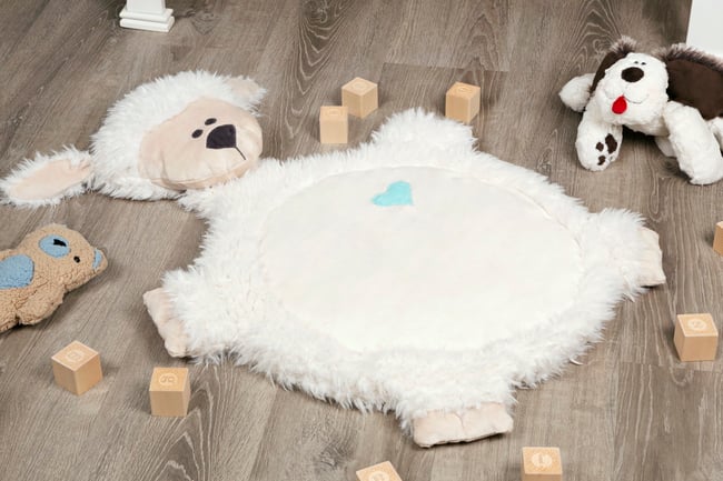 How to Make the “My Lambie” Children’s Playmat